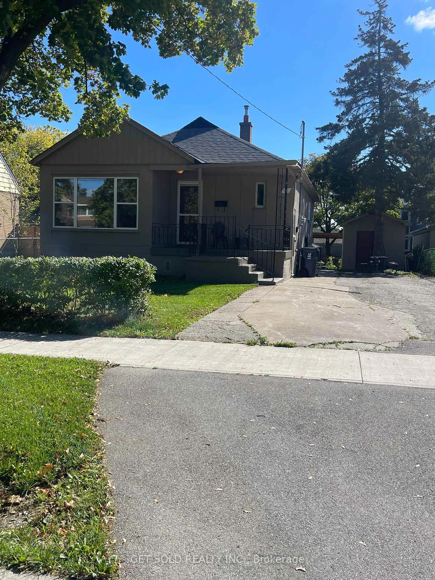 Front of Unit main, 62 Grierson Road
