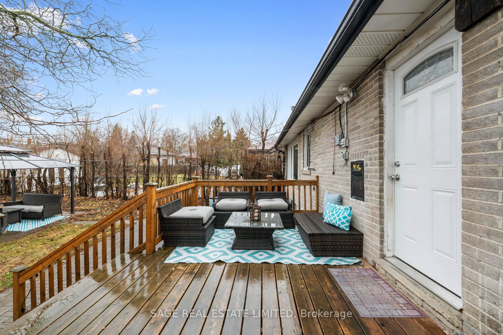 Photo 39 of 45 Dashwood Crescent, Etobicoke, Thistletown-Beaumonde Heights — HOMEH