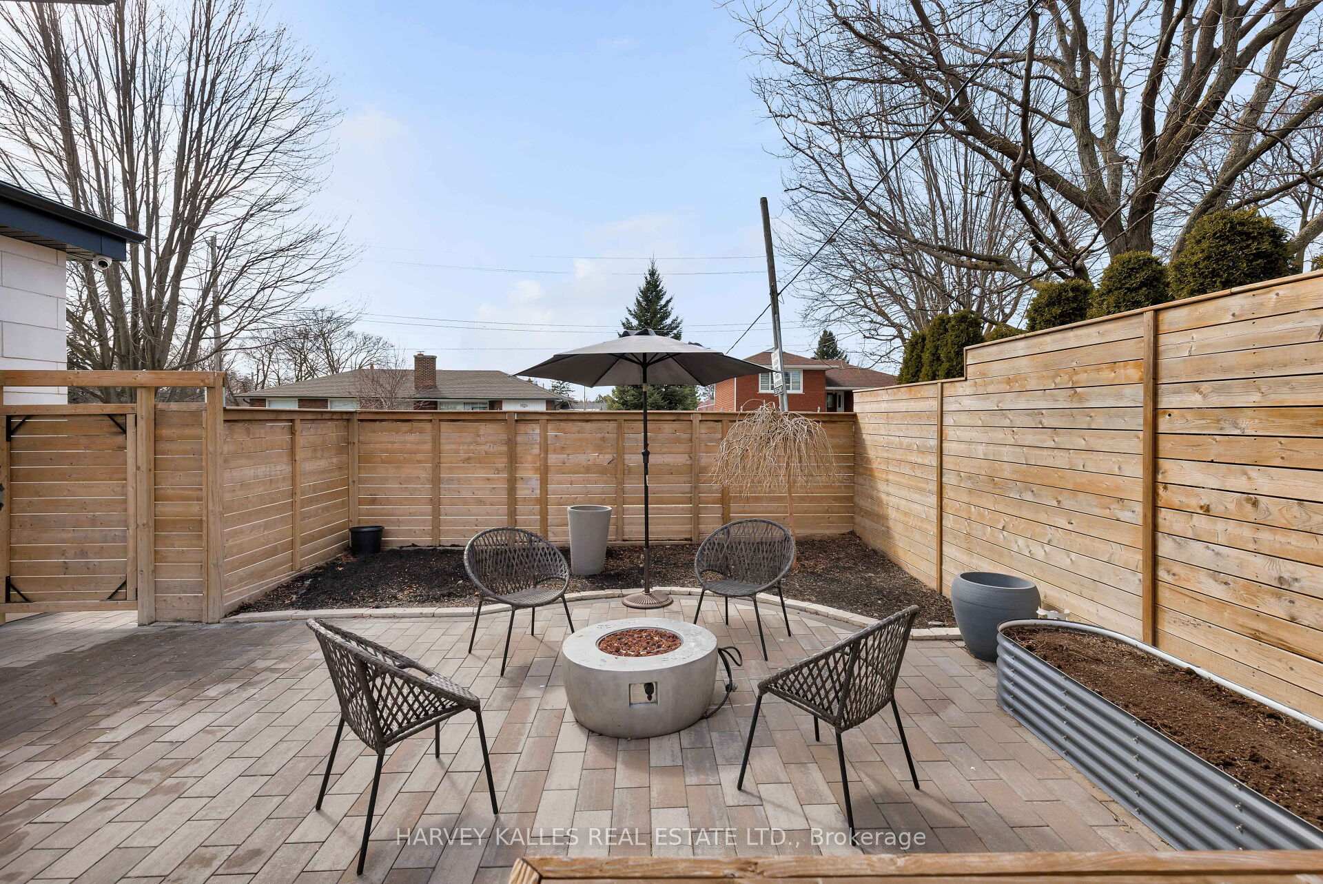 Photo 7 of 1 Benbow Road, Etobicoke, Kingsview Village-The Westway — HOMEH