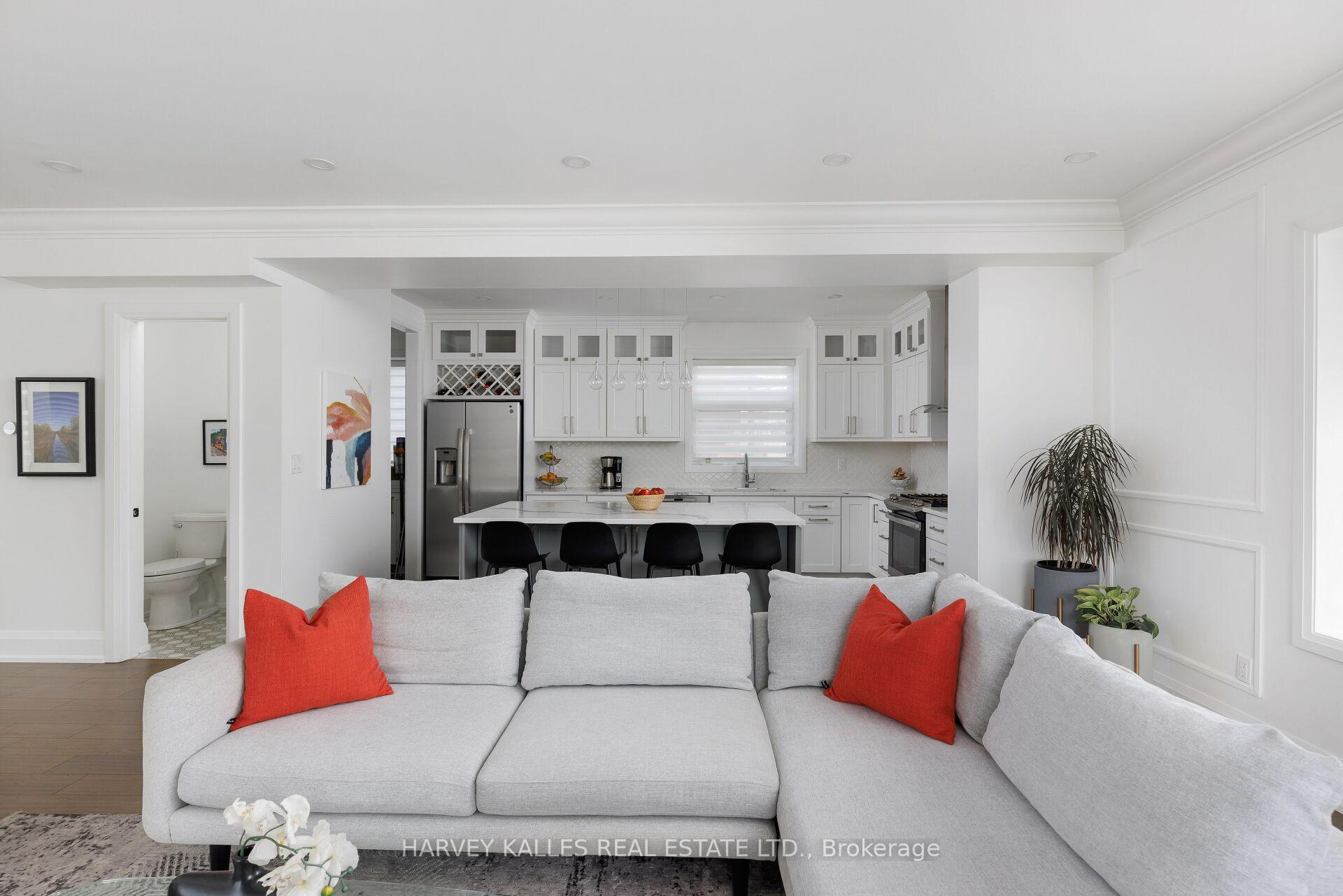 Photo 13 of 1 Benbow Road, Etobicoke, Kingsview Village-The Westway — HOMEH