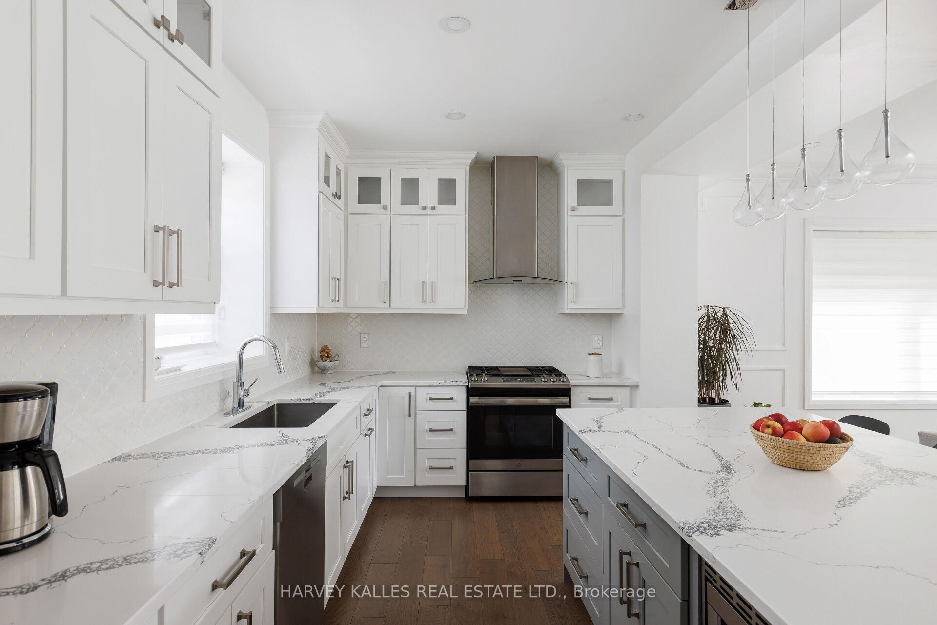 Photo 16 of 1 Benbow Road, Etobicoke, Kingsview Village-The Westway — HOMEH
