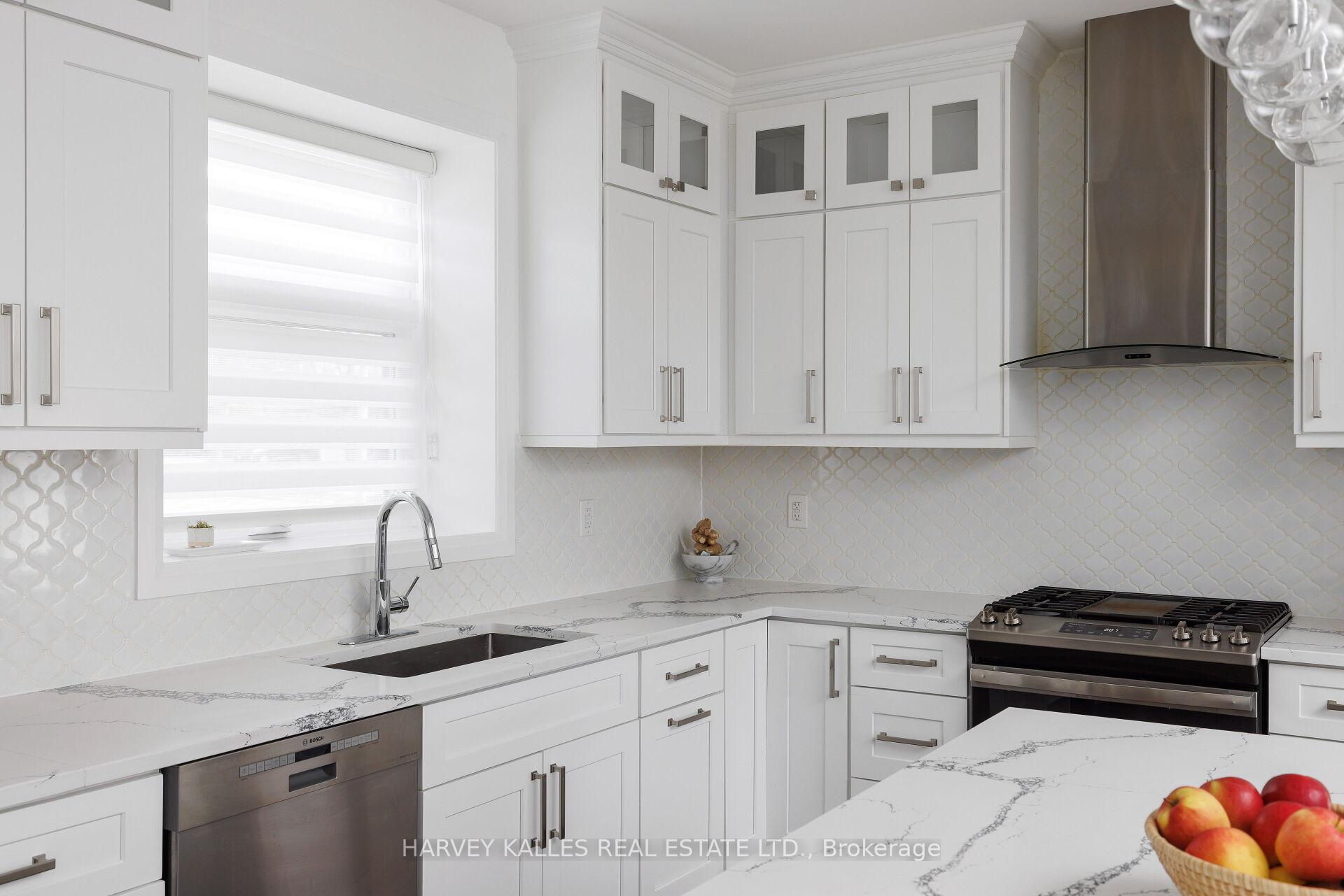 Photo 17 of 1 Benbow Road, Etobicoke, Kingsview Village-The Westway — HOMEH