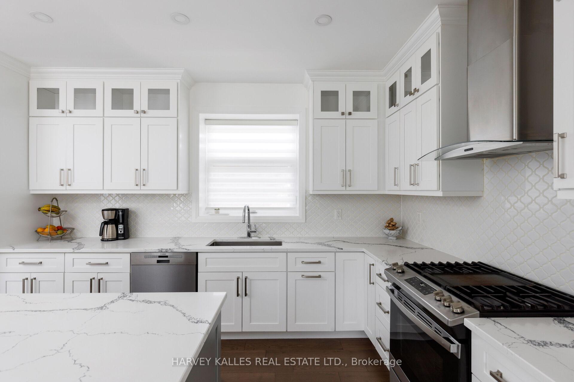 Photo 18 of 1 Benbow Road, Etobicoke, Kingsview Village-The Westway — HOMEH