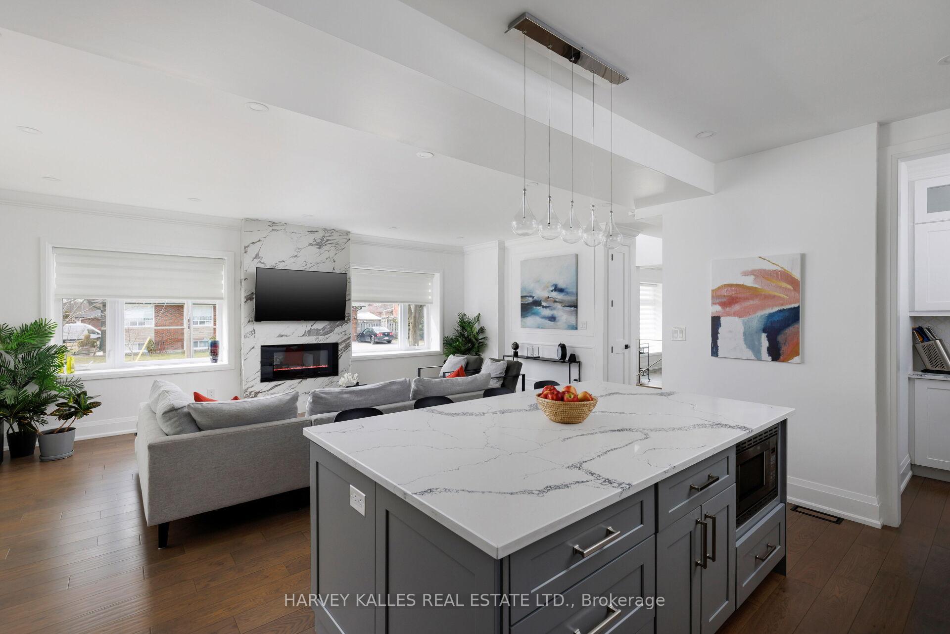Photo 19 of 1 Benbow Road, Etobicoke, Kingsview Village-The Westway — HOMEH