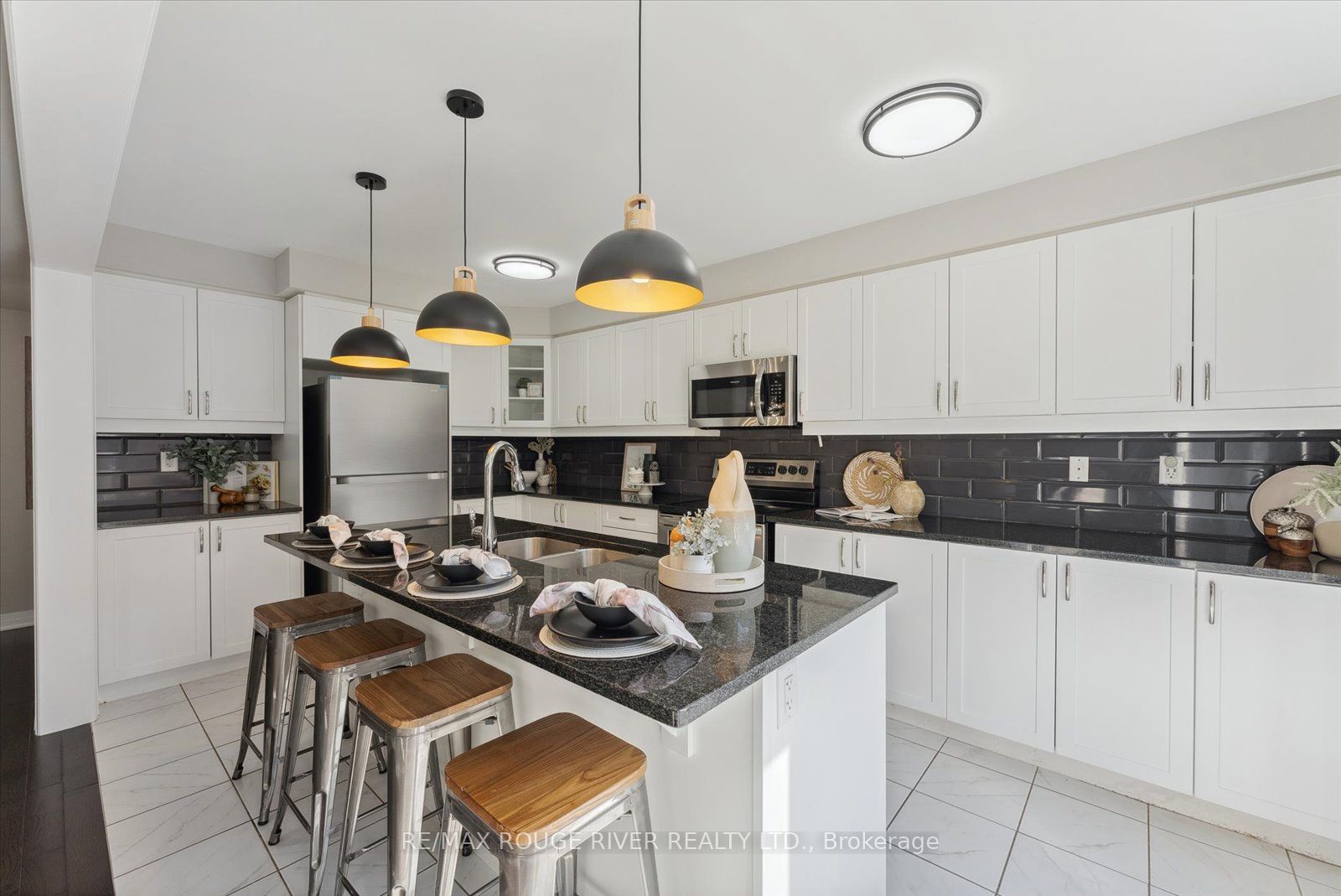 Photo 35 of 59 Littlebeck Crescent, Whitby, Rural Whitby — HOMEH