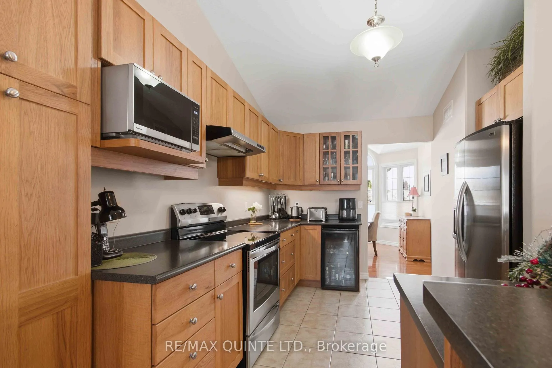 Photo 10 of 43 Gavey Street, Belleville, Thurlow Ward — HOMEH