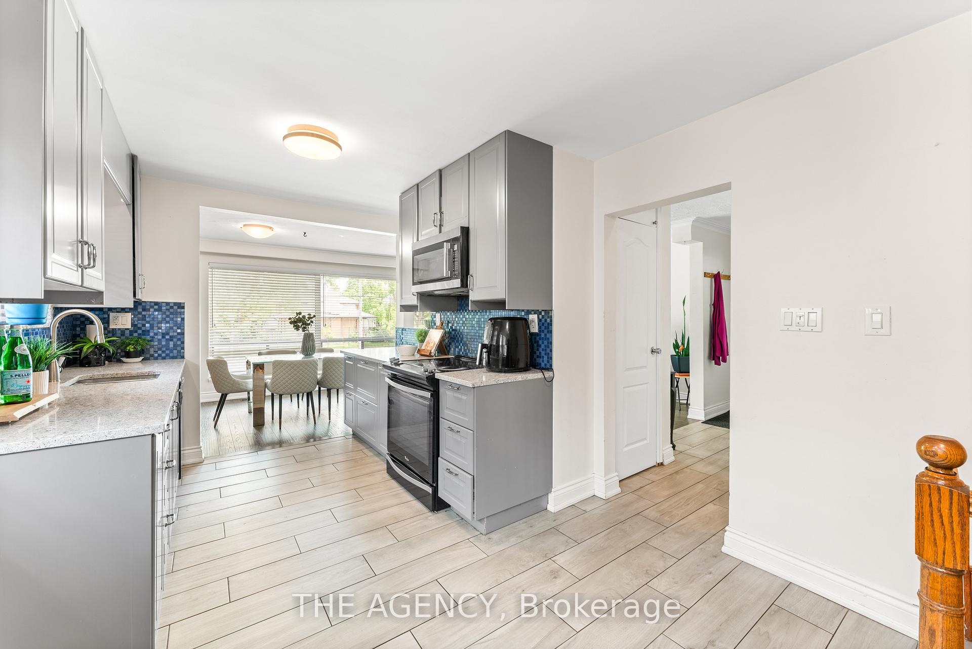 Photo 14 of 65 Barkwin Drive, Etobicoke, Thistletown-Beaumonde Heights — HOMEH