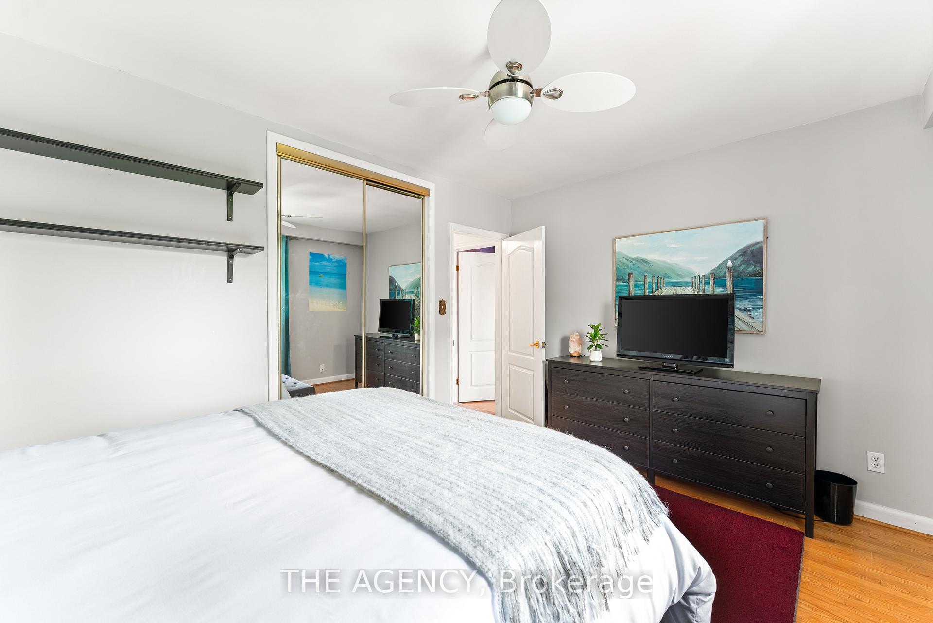 Photo 20 of 65 Barkwin Drive, Etobicoke, Thistletown-Beaumonde Heights — HOMEH