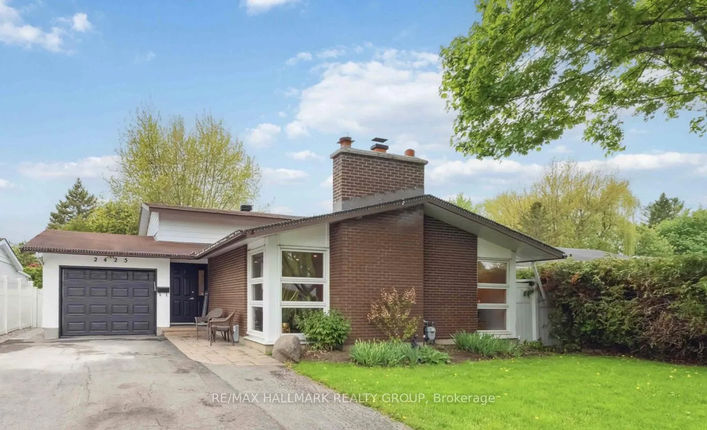 Front of 2425 Ogilvie Road