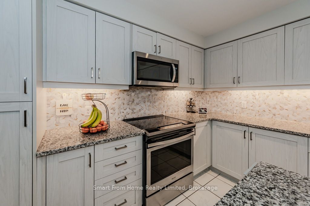 Photo 48 of 87 Hollybrook Trail, Kitchener — HOMEH