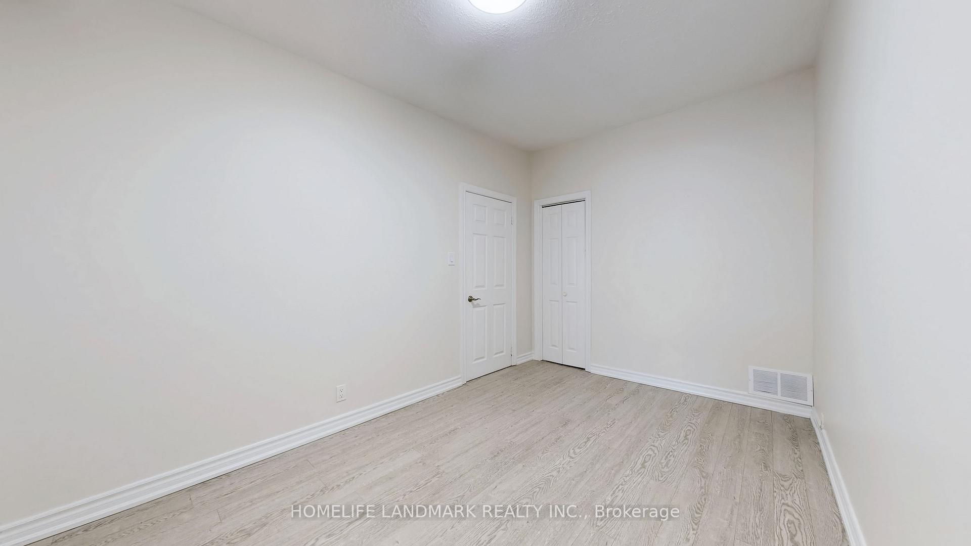 Photo 11 of Unit 2nd Fl, 255 Manning Avenue, Toronto, Palmerston-Little Italy — HOMEH