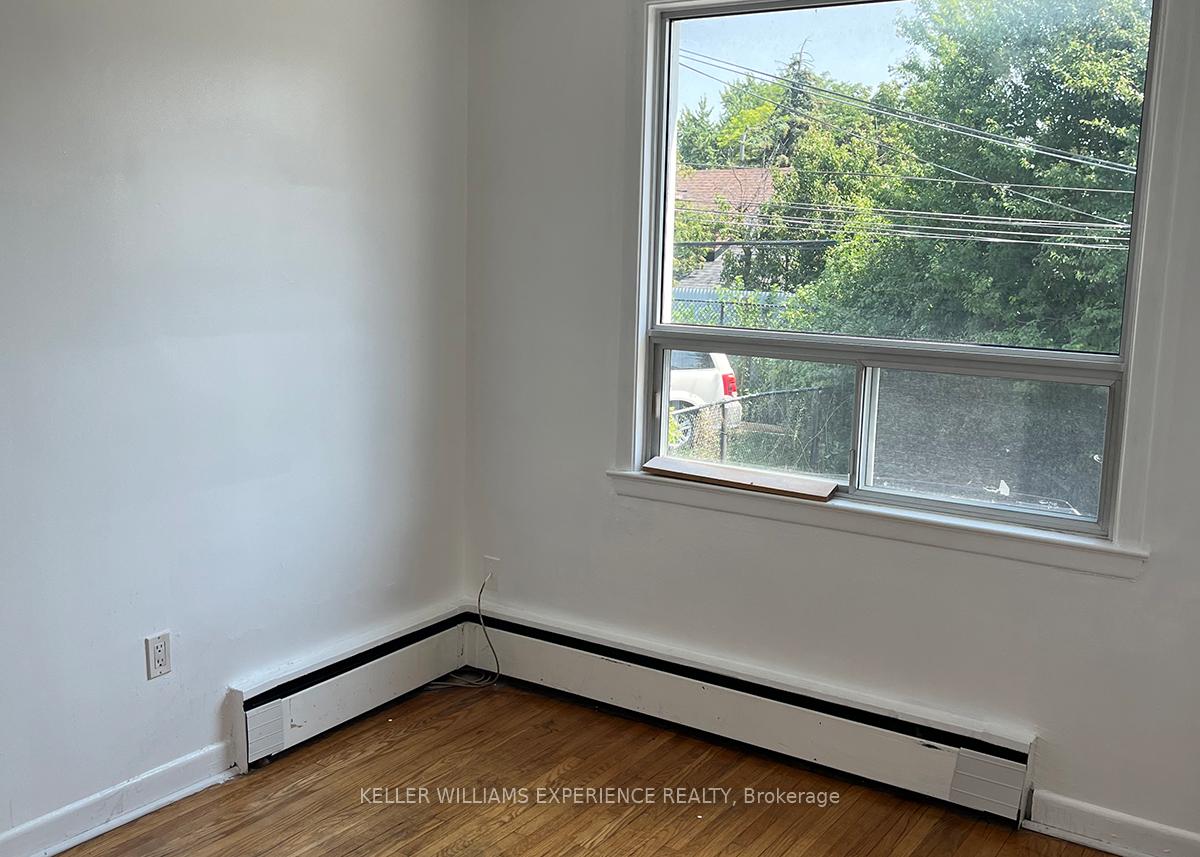 Photo 2 of Unit 4, 2251 Kipling Avenue, Etobicoke, Rexdale-Kipling — HOMEH