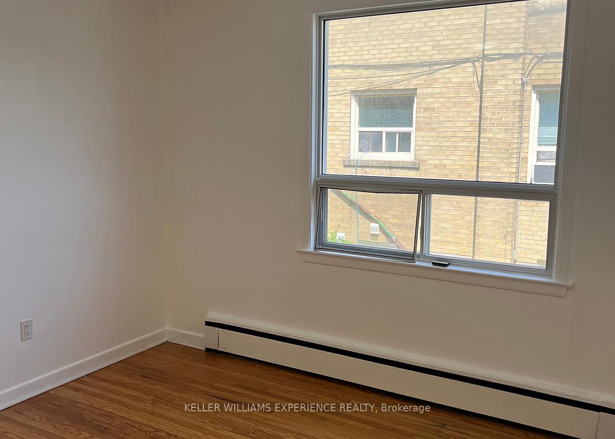 Photo 10 of Unit 4, 2251 Kipling Avenue, Etobicoke, Rexdale-Kipling — HOMEH