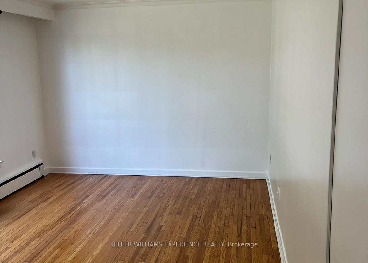 Photo 5 of Unit 4, 2251 Kipling Avenue, Etobicoke, Rexdale-Kipling — HOMEH