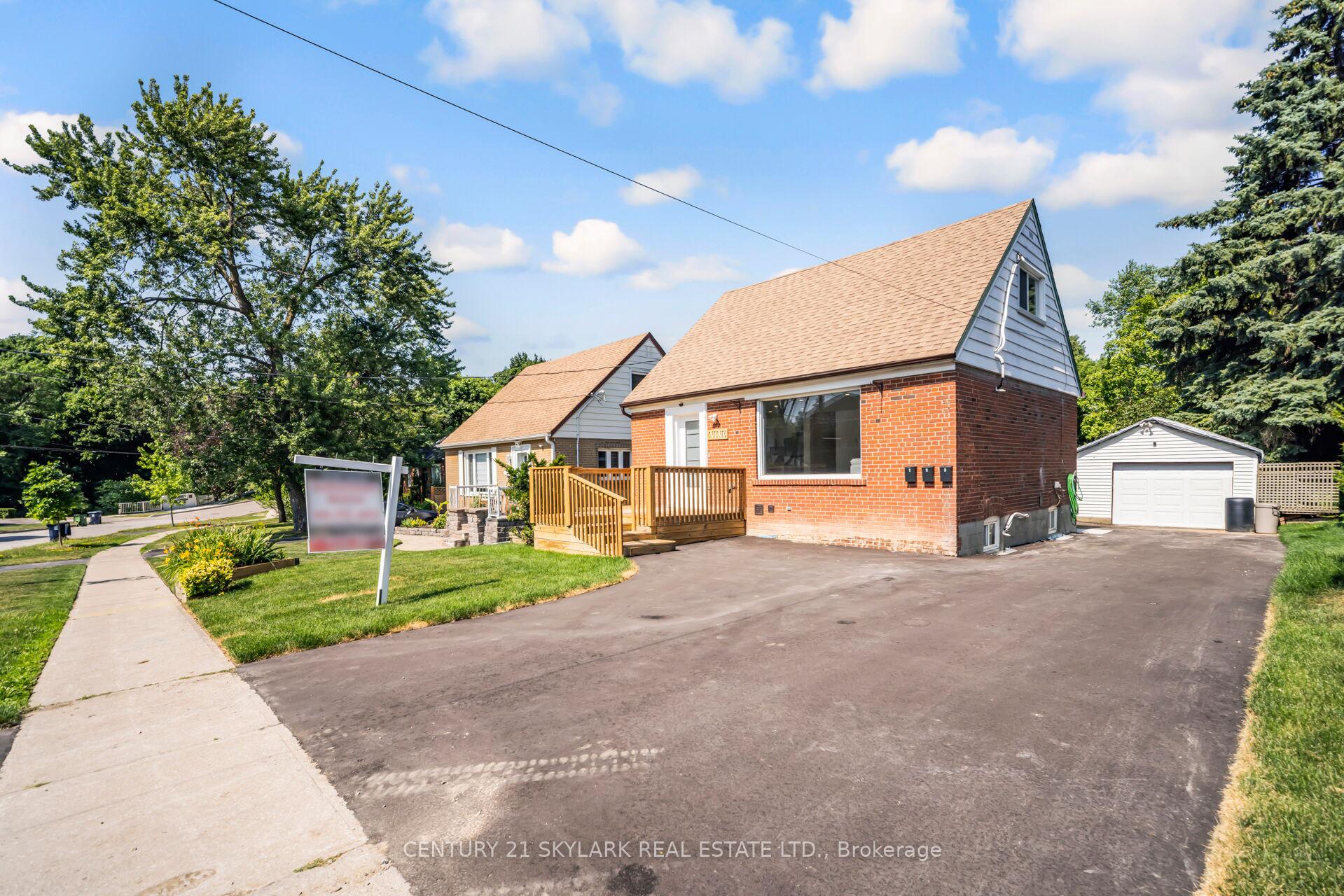 Photo 11 of Unit UNIT 2, 9 Berry Creek Drive, Etobicoke, Rexdale-Kipling — HOMEH