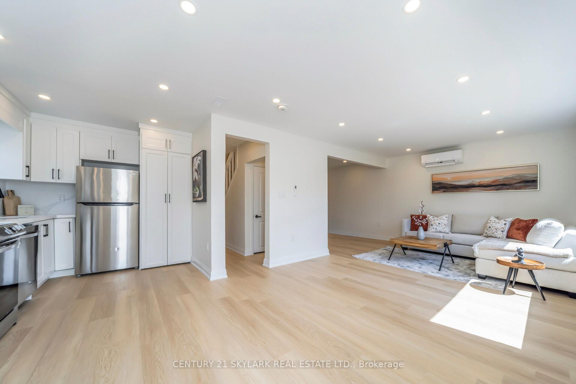 Front of Unit UNIT 1, 9 Berry Creek Drive