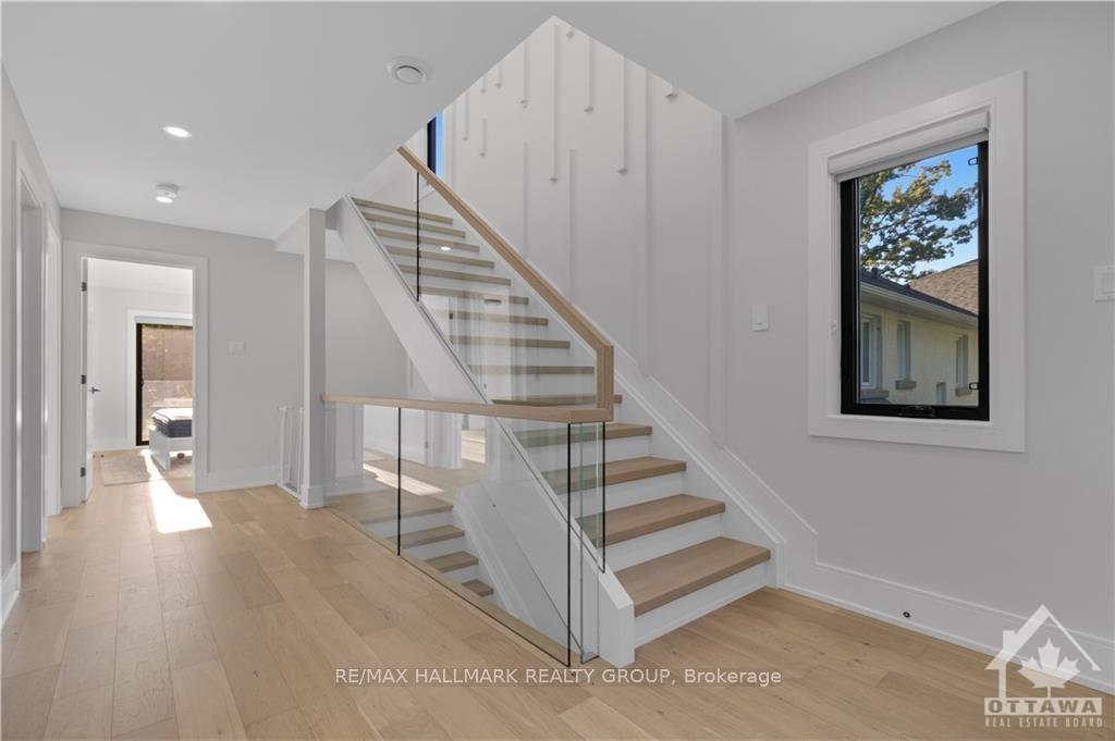 Photo 9 of 185 A & B Carleton Avenue, Ottawa, Ottawa West/Tunneys Pasture — HOMEH