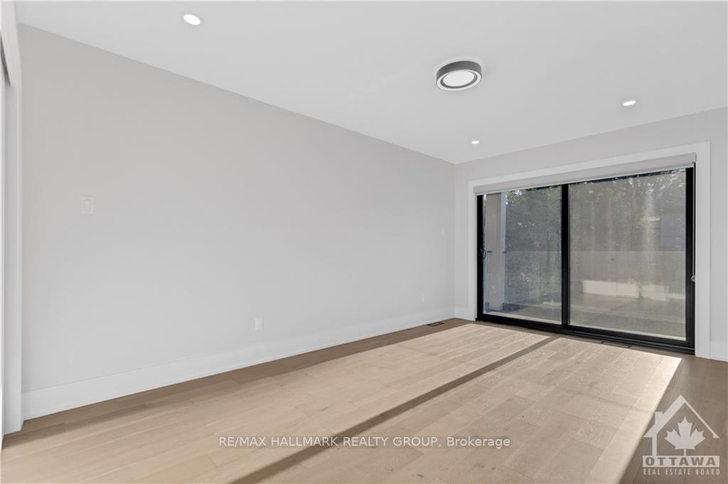 Photo 10 of 185 A & B Carleton Avenue, Ottawa, Ottawa West/Tunneys Pasture — HOMEH