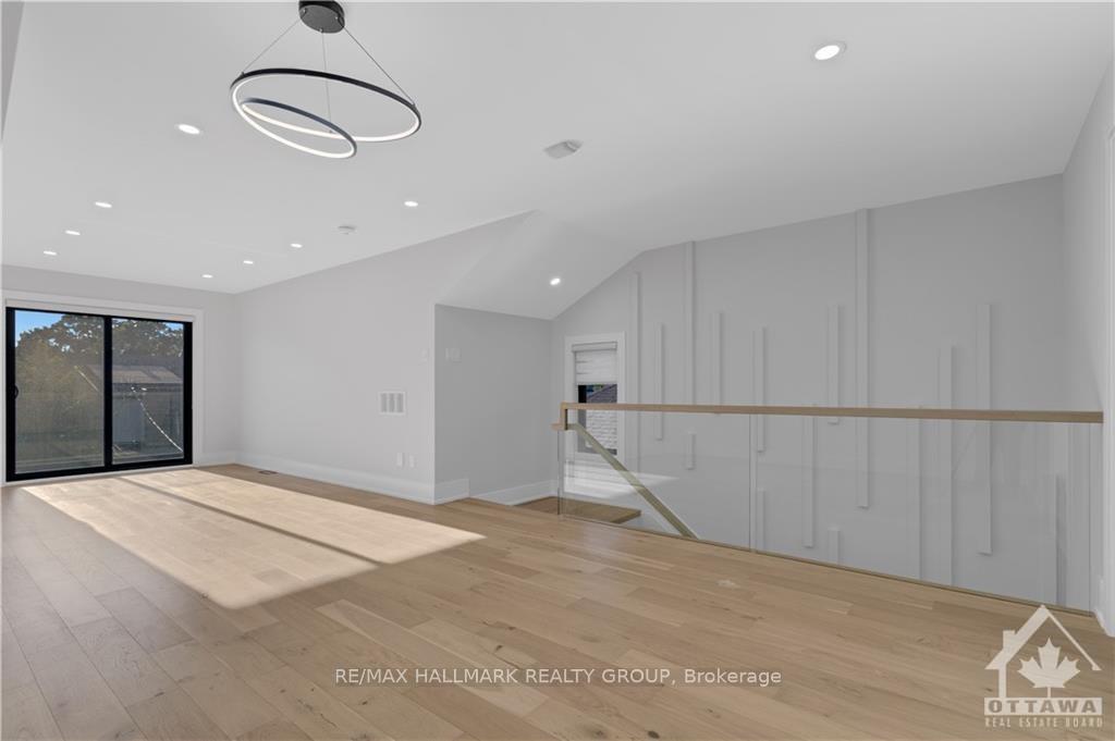 Photo 16 of 185 A & B Carleton Avenue, Ottawa, Ottawa West/Tunneys Pasture — HOMEH