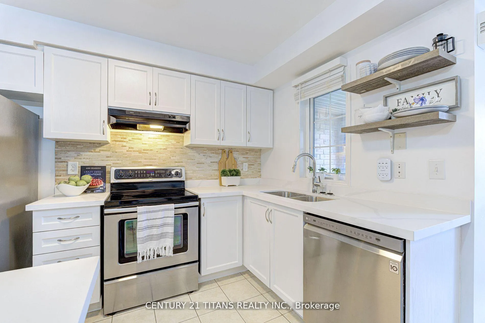 Photo 69 of 26 Pendrill Way, Ajax, Central East — HOMEH