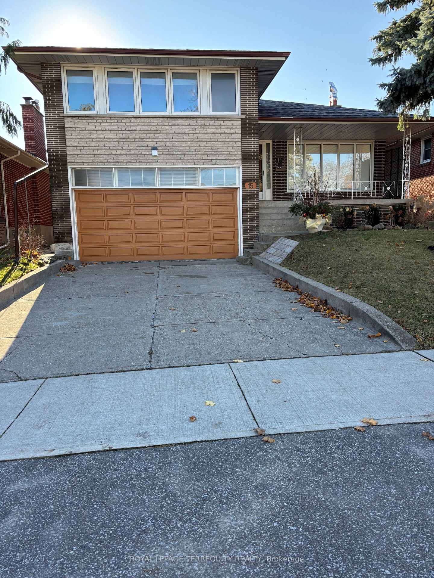 Front of 15 Manorhampton Drive