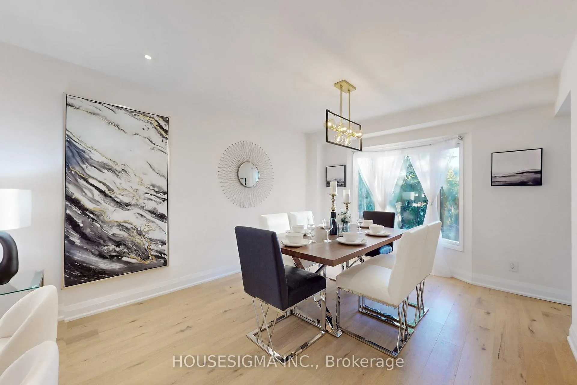 Photo 16 of 41 Underhill Crescent, Aurora, Aurora Highlands — HOMEH