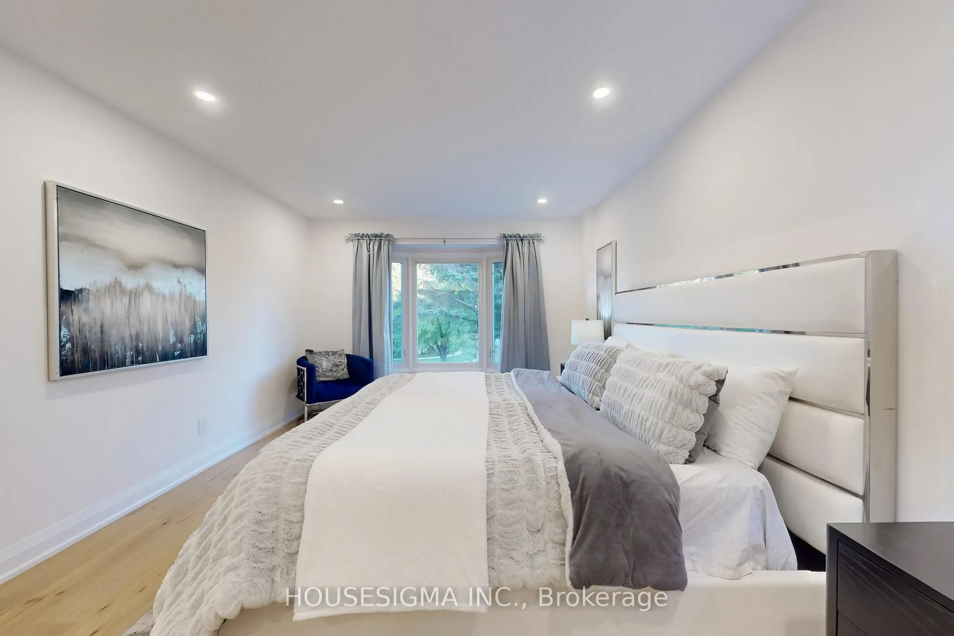 Photo 31 of 41 Underhill Crescent, Aurora, Aurora Highlands — HOMEH