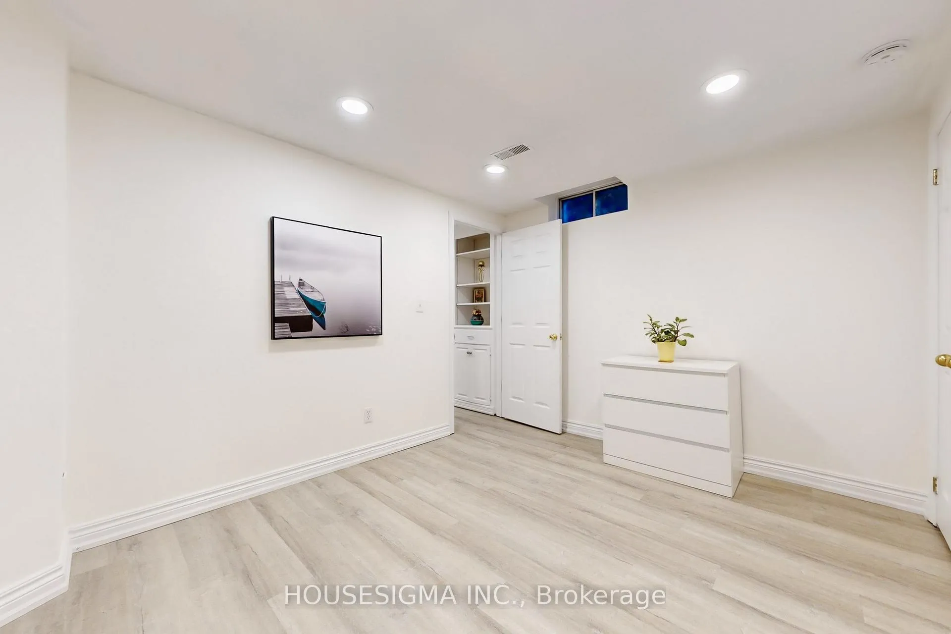Photo 56 of 41 Underhill Crescent, Aurora, Aurora Highlands — HOMEH