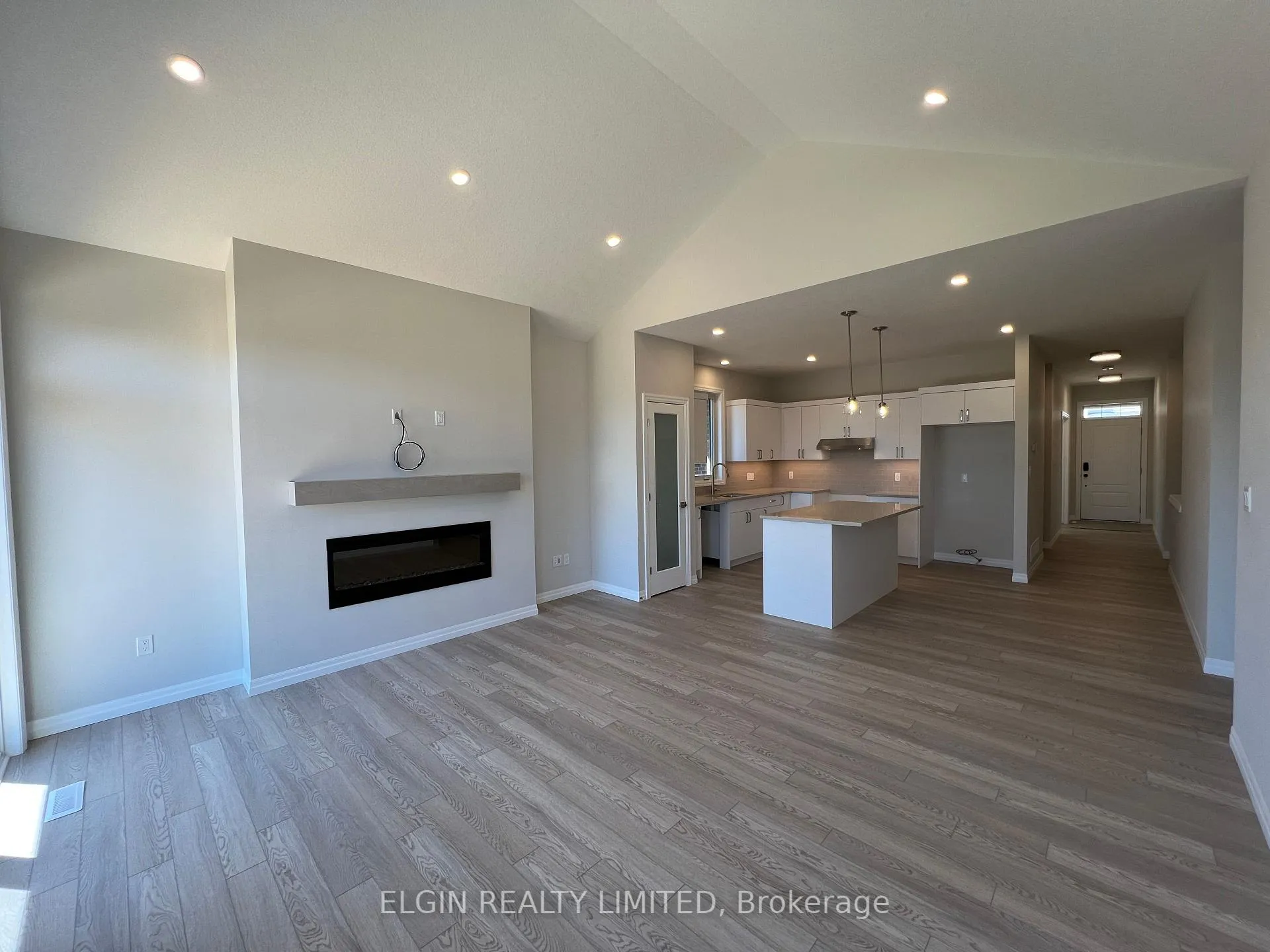 Photo 27 of 8 Hemlock Crescent, Aylmer — HOMEH
