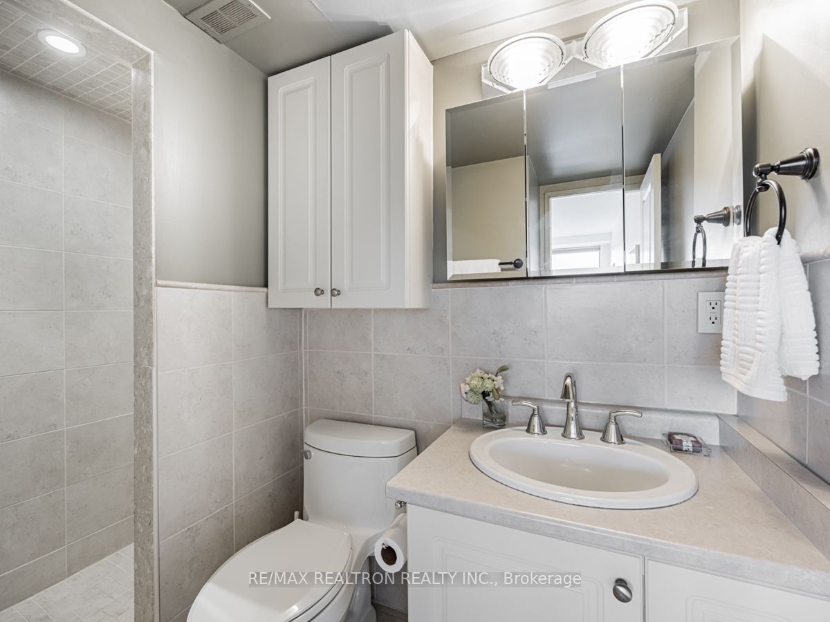 Photo 46 of Unit 404, 22 Shallmar Boulevard, Toronto, Forest Hill North — HOMEH
