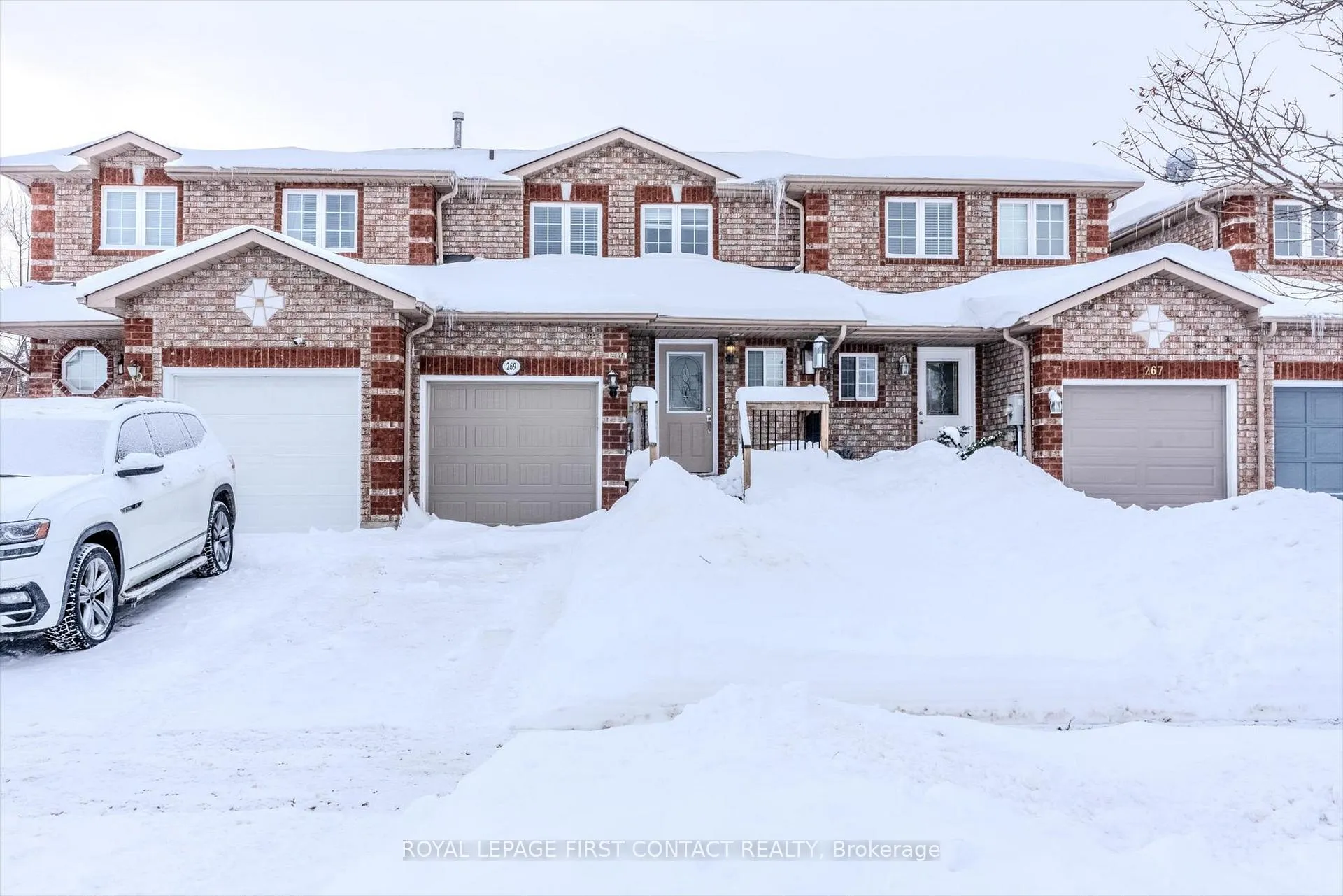 Front of 269 Dunsmore Lane