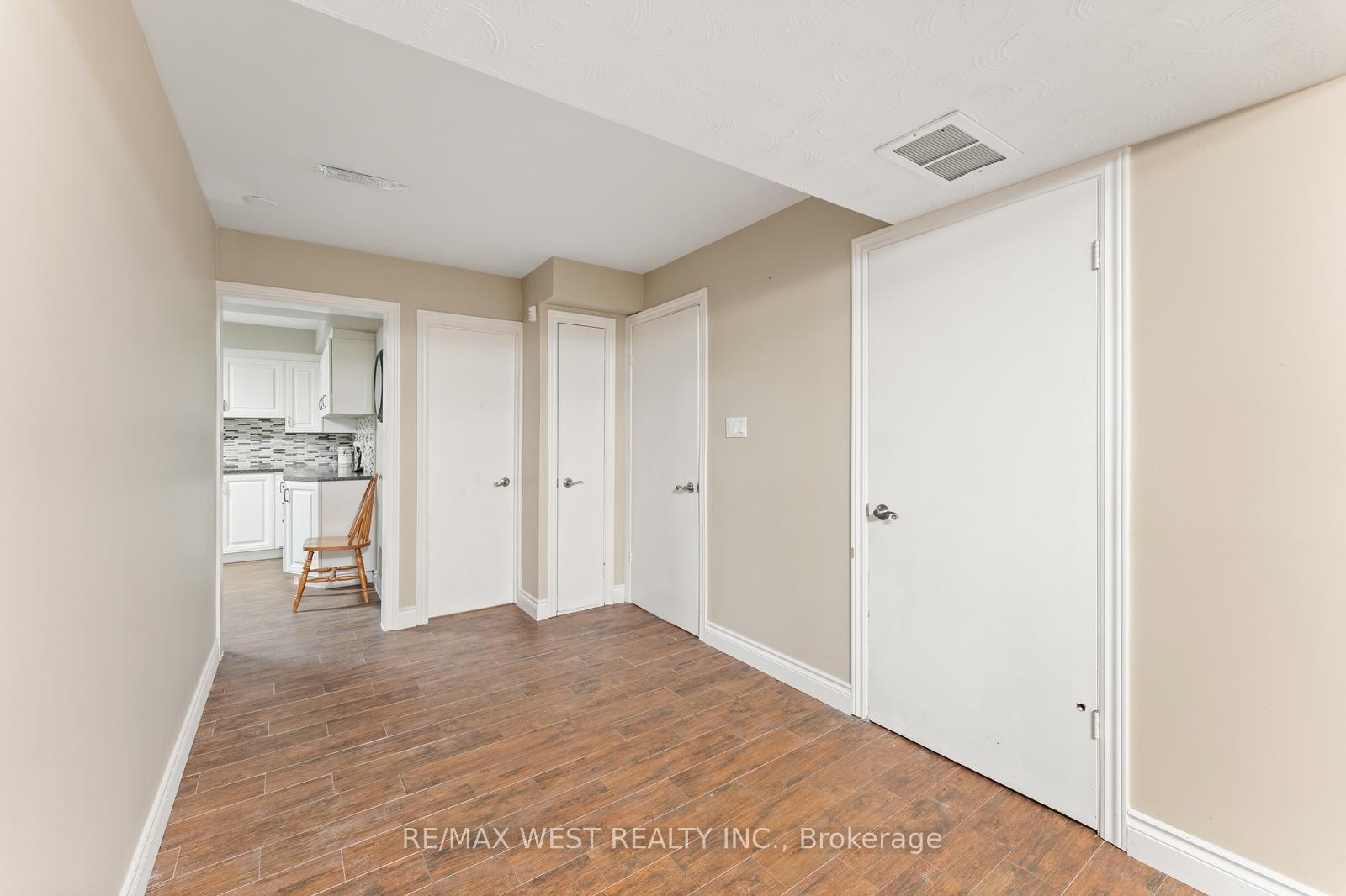 Photo 2 of 14 Mercury Road, Etobicoke, West Humber-Clairville — HOMEH