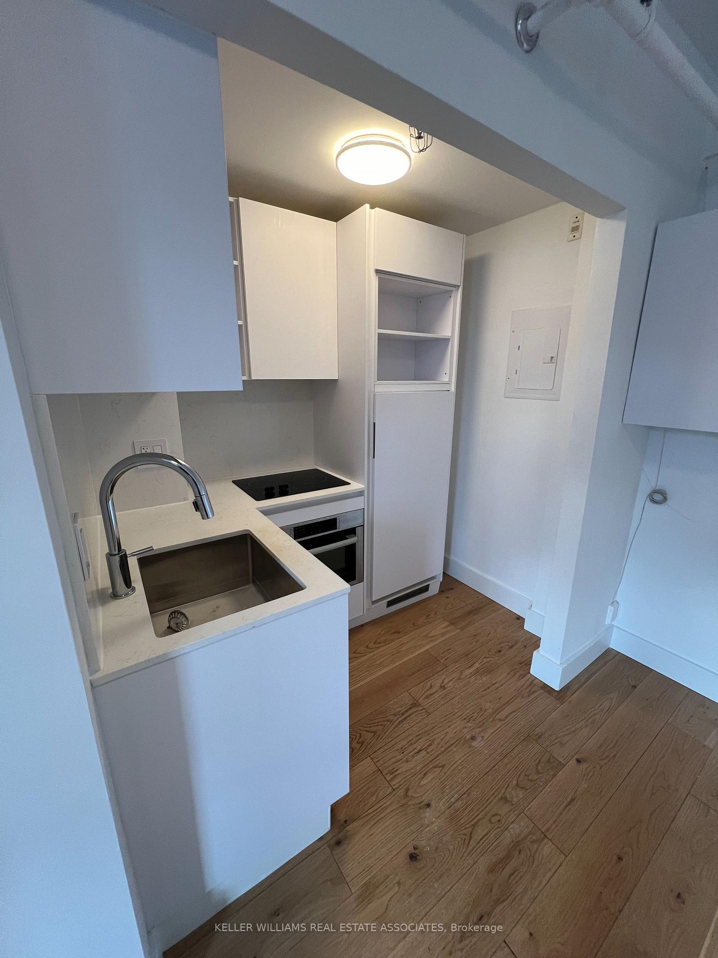 Photo 5 of Unit 409, 160 Huron Street, Toronto, Kensington-Chinatown — HOMEH