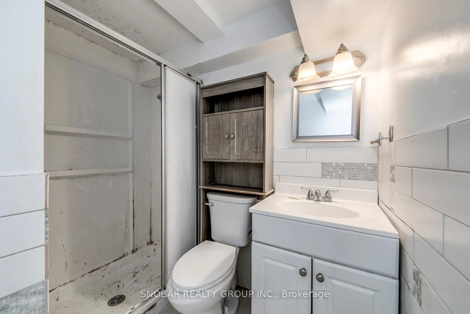 Photo 12 of Unit Basement, 186 Thistle Down Boulevard, Etobicoke, Thistletown-Beaumonde Heights — HOMEH