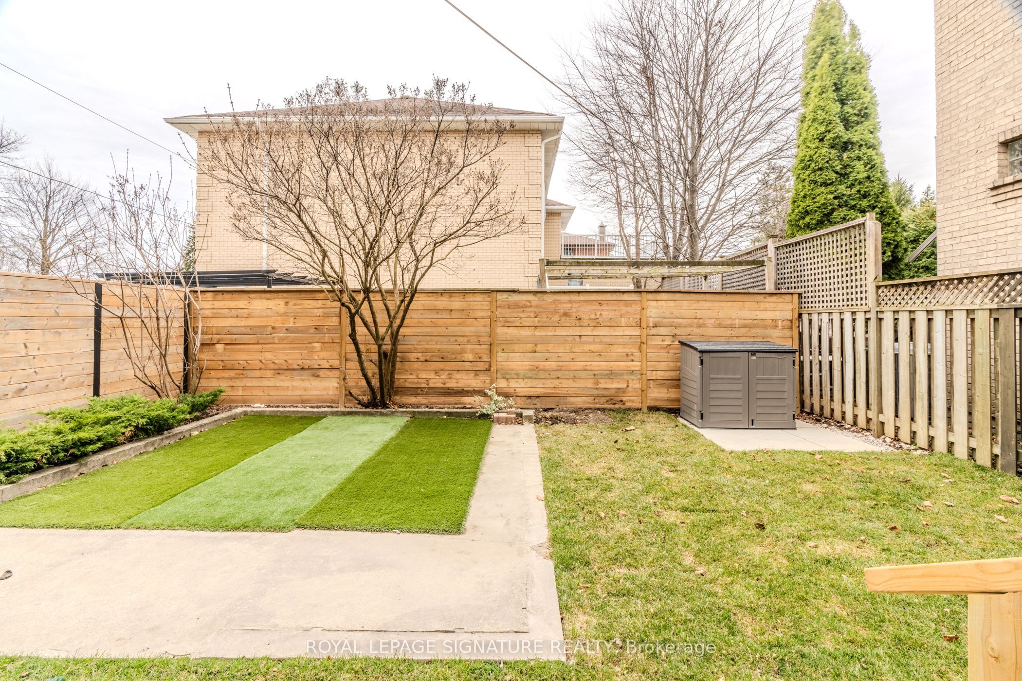 Photo 42 of 33 Lockheed Boulevard, Etobicoke, Humber Heights — HOMEH