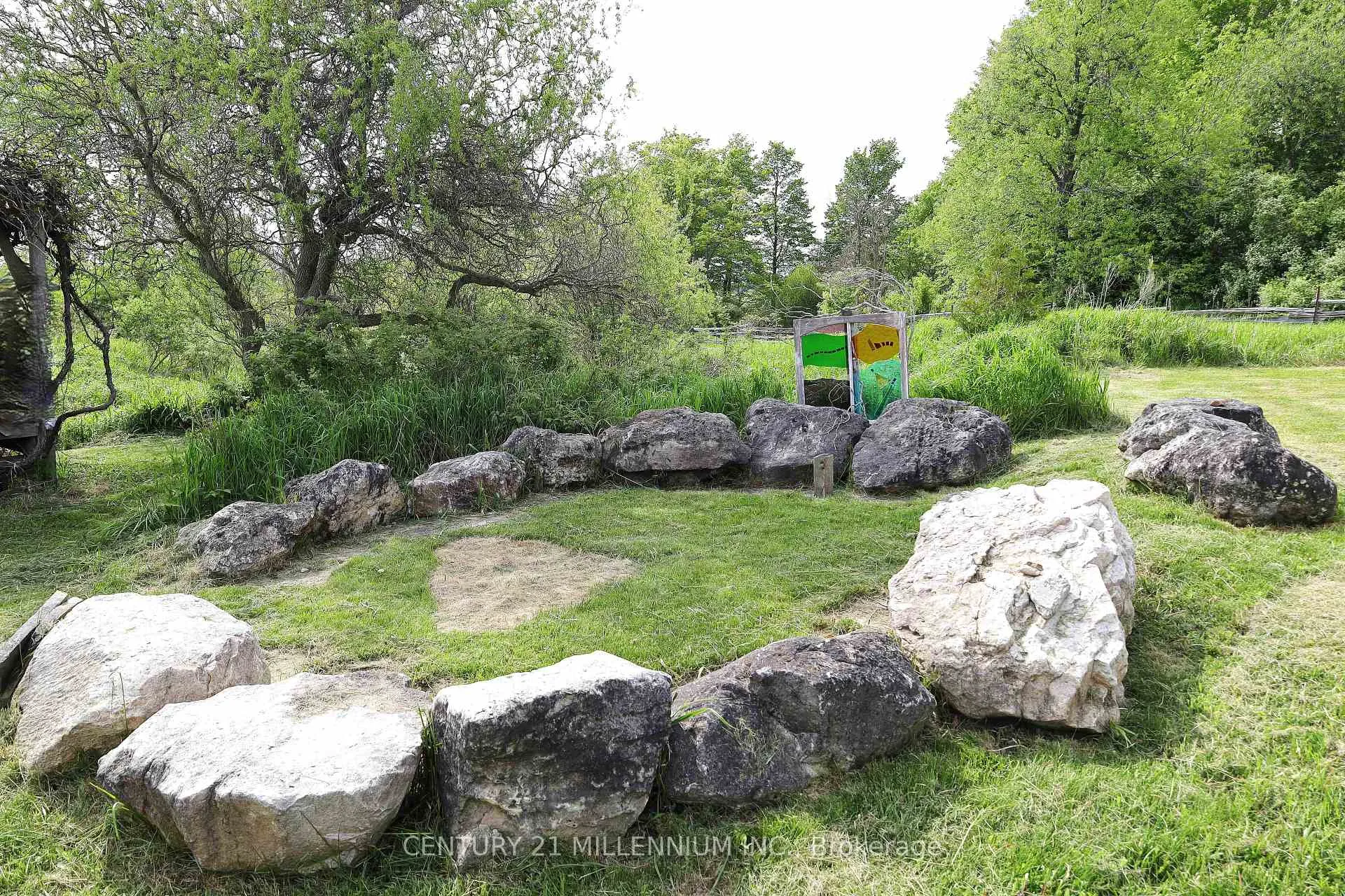 Photo 161 of 23 Grand View Road, Amaranth, Rural Amaranth — HOMEH