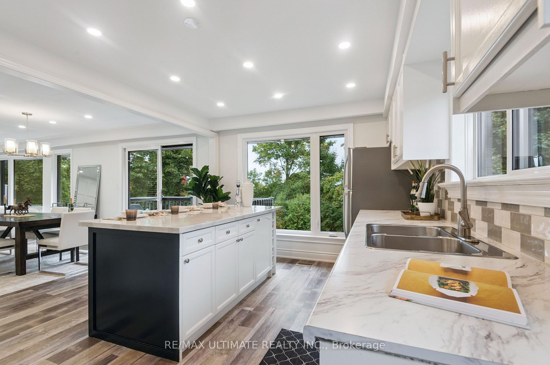 Photo 3 of 68 Barkwin Drive, Etobicoke, Thistletown-Beaumonde Heights — HOMEH