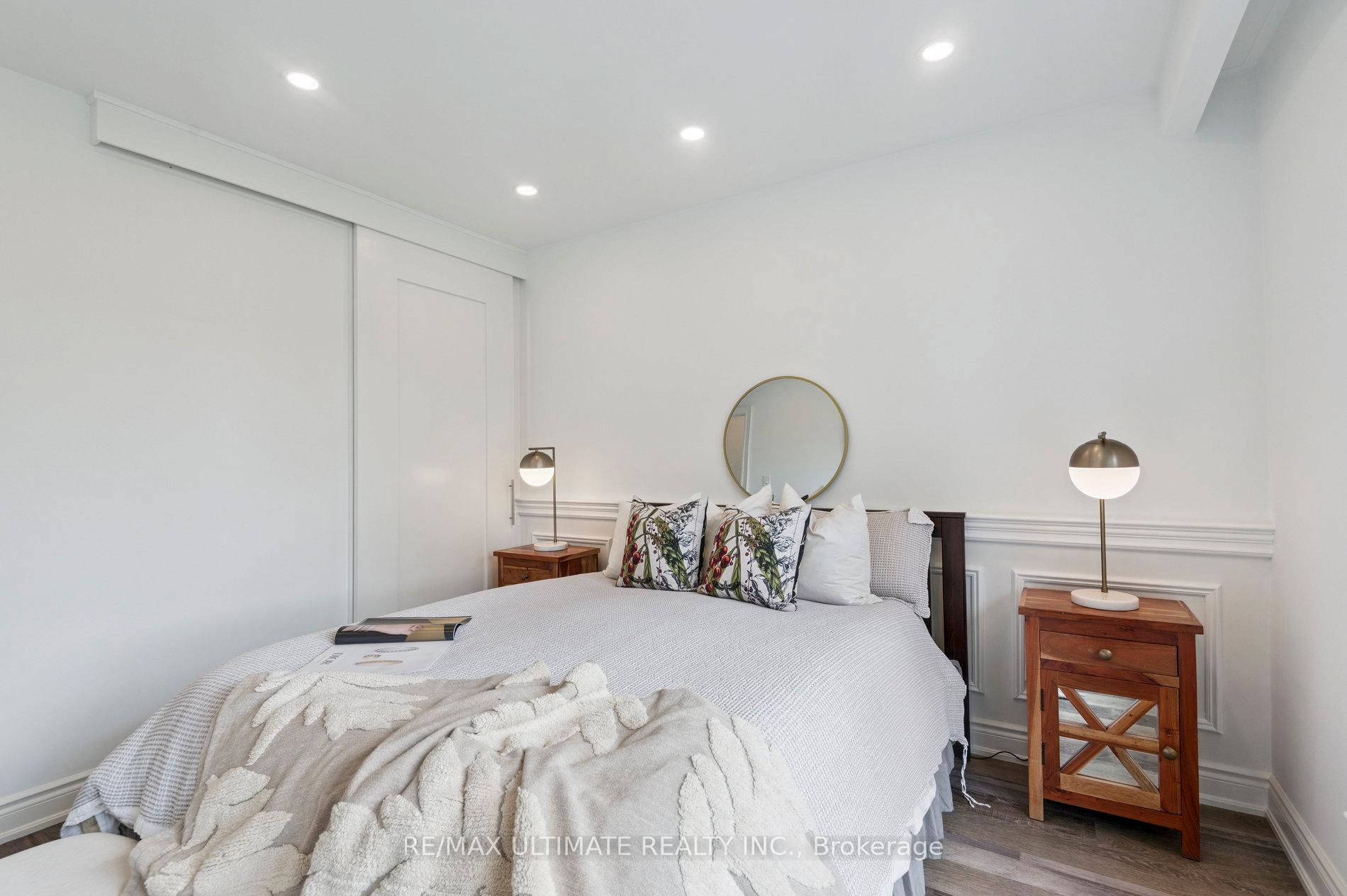 Photo 13 of 68 Barkwin Drive, Etobicoke, Thistletown-Beaumonde Heights — HOMEH
