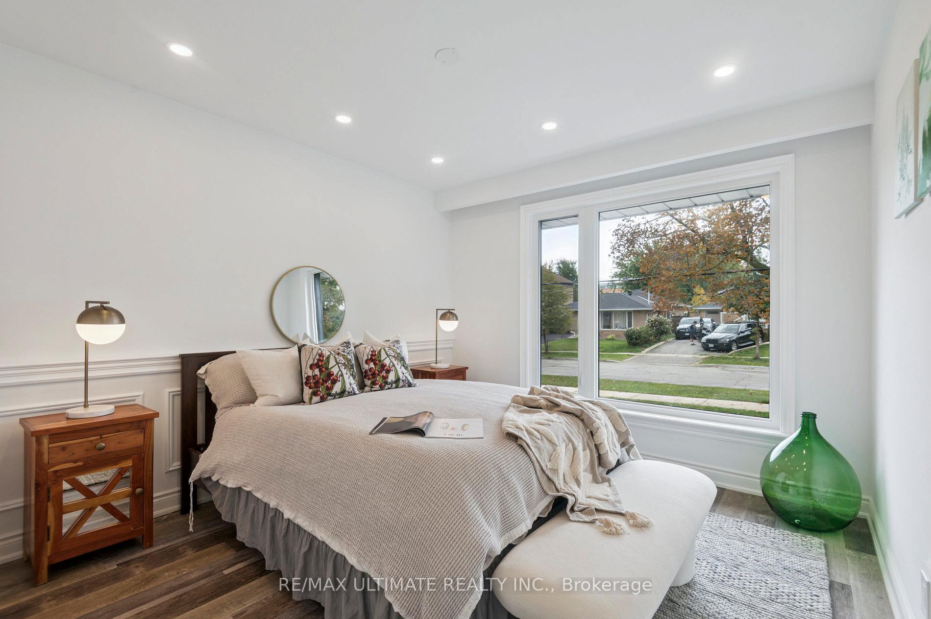 Photo 14 of 68 Barkwin Drive, Etobicoke, Thistletown-Beaumonde Heights — HOMEH