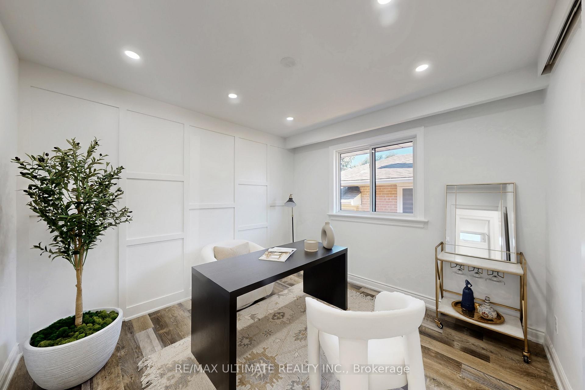 Photo 18 of 68 Barkwin Drive, Etobicoke, Thistletown-Beaumonde Heights — HOMEH
