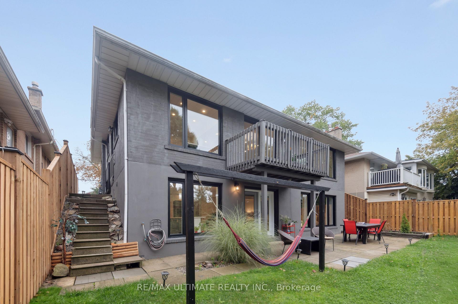 Photo 43 of 68 Barkwin Drive, Etobicoke, Thistletown-Beaumonde Heights — HOMEH