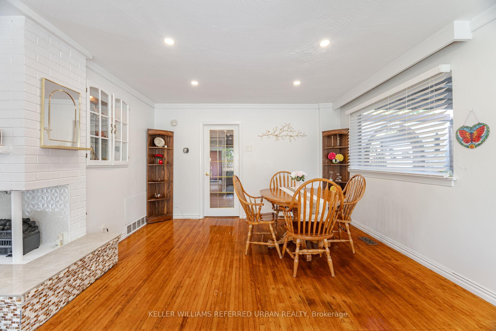 Photo 7 of 60 Hinton Road, Etobicoke, Rexdale-Kipling — HOMEH