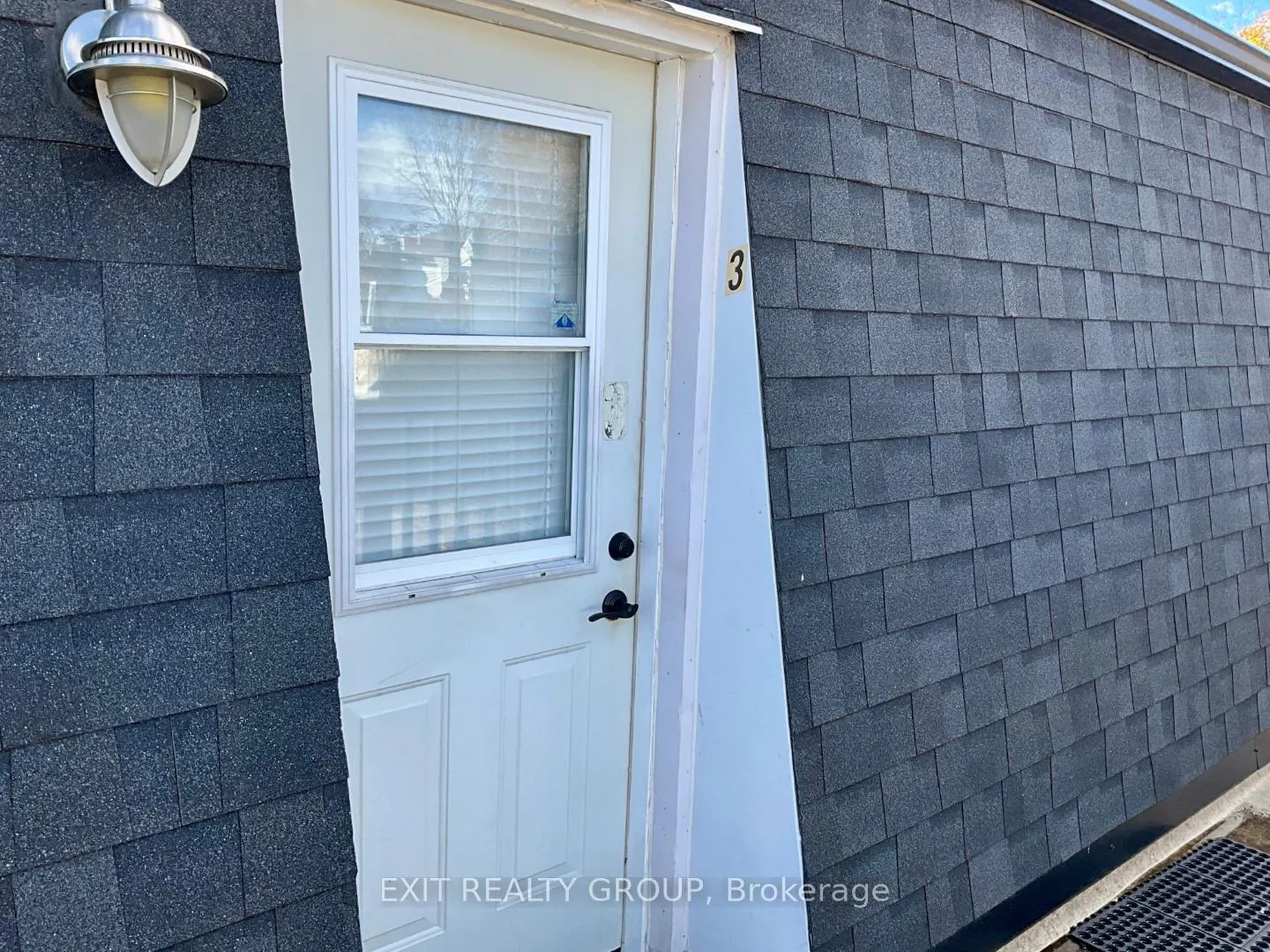 Photo 3 of Unit Unit 3, 156 Moira Street E, Belleville, Belleville Ward — HOMEH