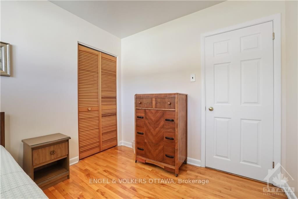 Photo 67 of 1349 Bloomsbury Crescent, Ottawa, Parkway Park — HOMEH