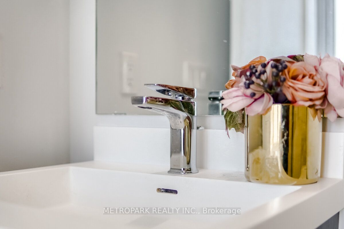 Photo 64 of Unit 3113, 7895 Jane Street, Vaughan, Concord — HOMEH