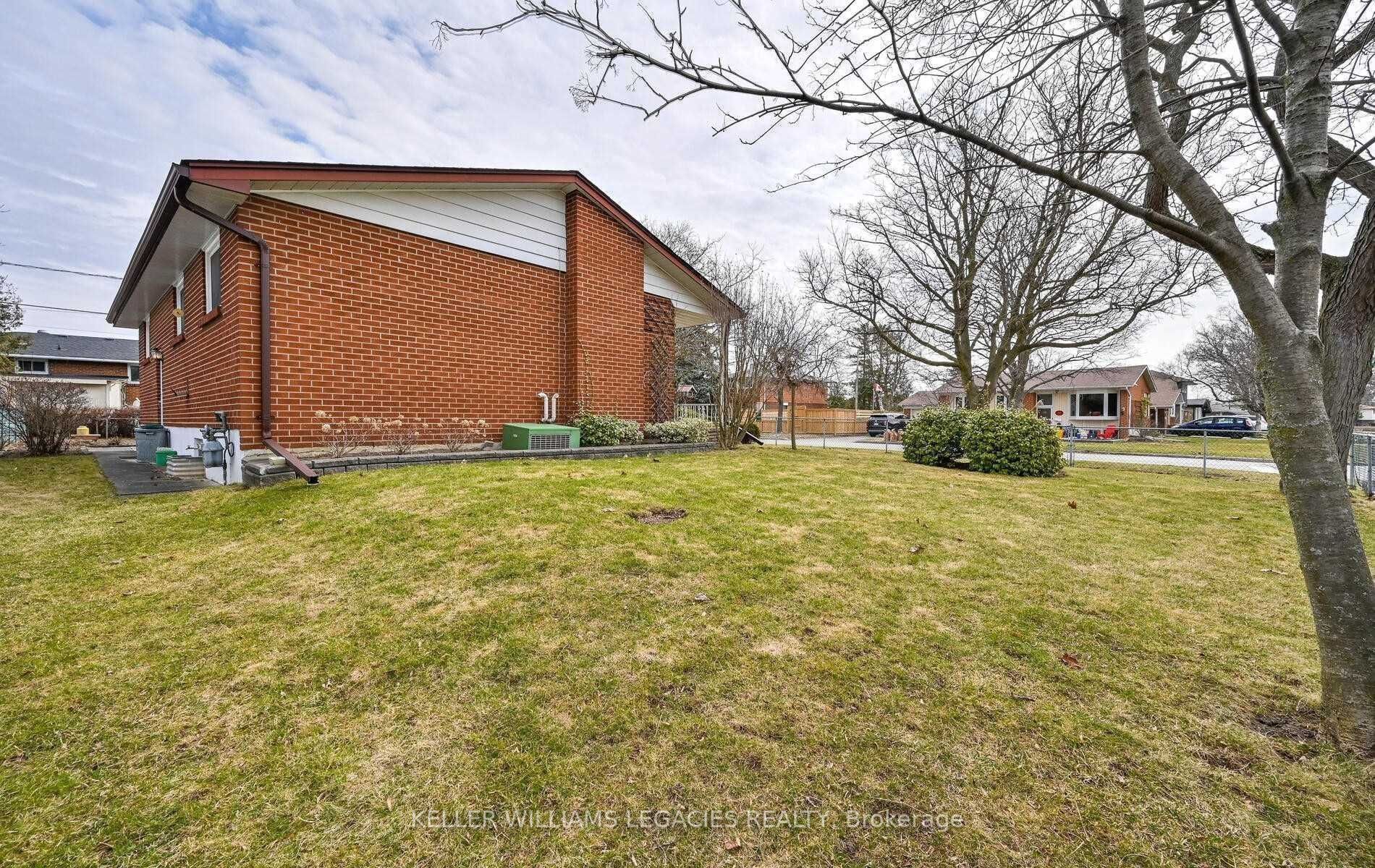 Photo 34 of Unit Main, 110 Clements Road E, Ajax, South East — HOMEH