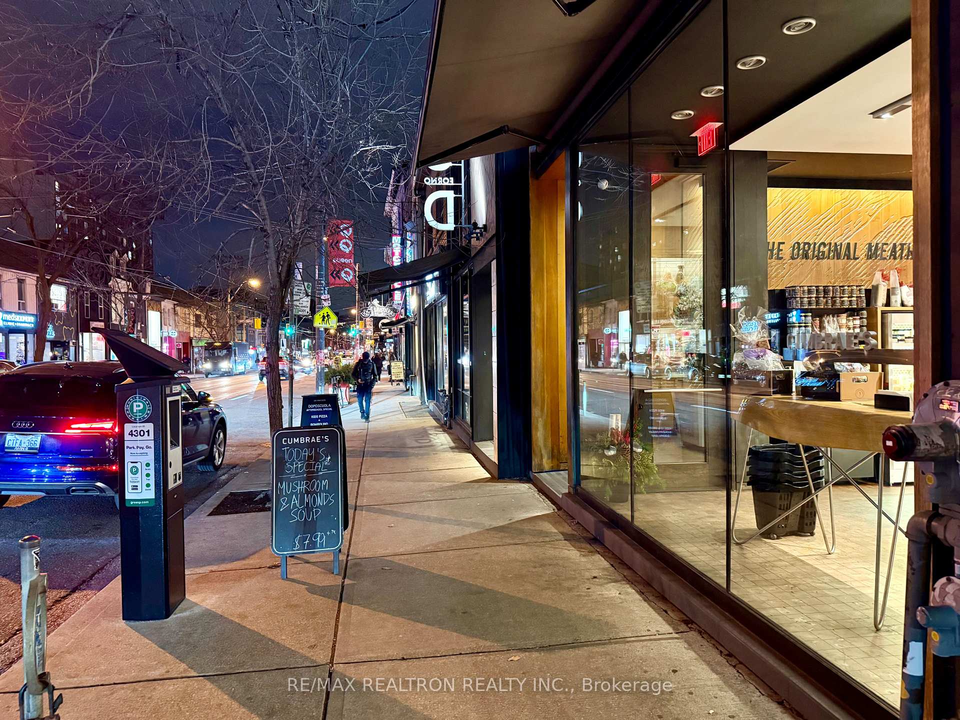 Photo 1 of Unit Upper, 712 Queen Street W, Toronto, Trinity-Bellwoods — HOMEH