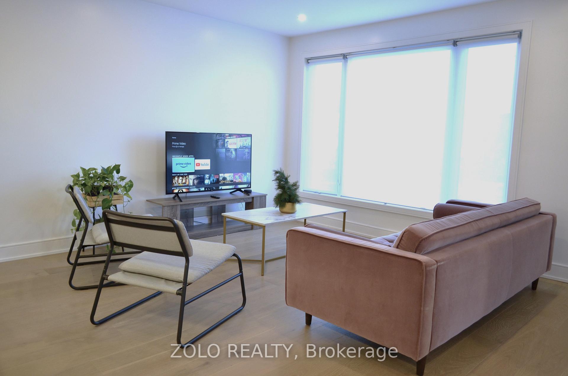 Photo 3 of 14 Lightwood Drive, Etobicoke, Thistletown-Beaumonde Heights — HOMEH