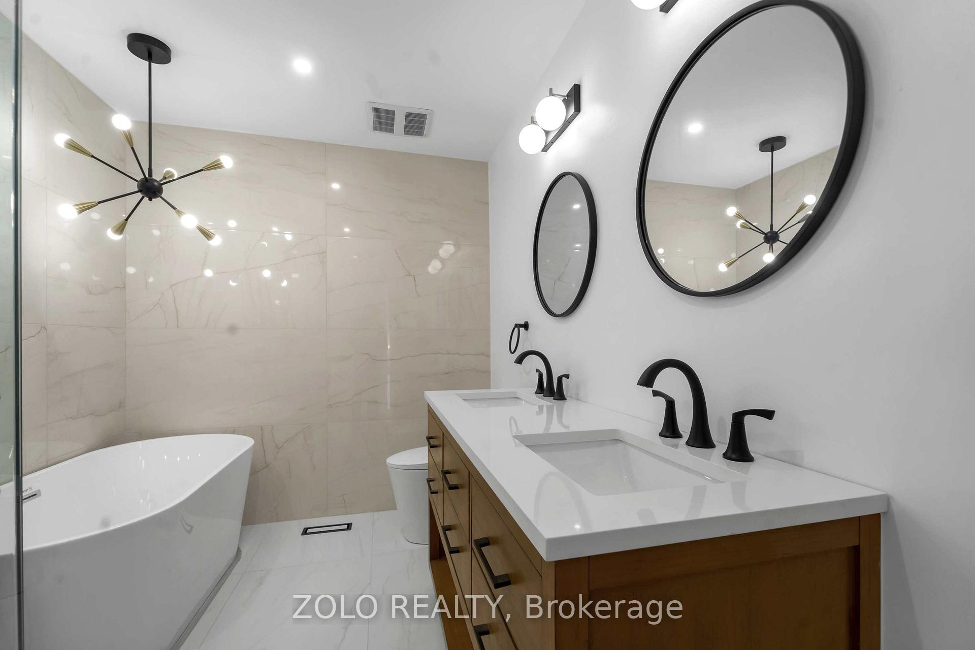 Photo 19 of 14 Lightwood Drive, Etobicoke, Thistletown-Beaumonde Heights — HOMEH