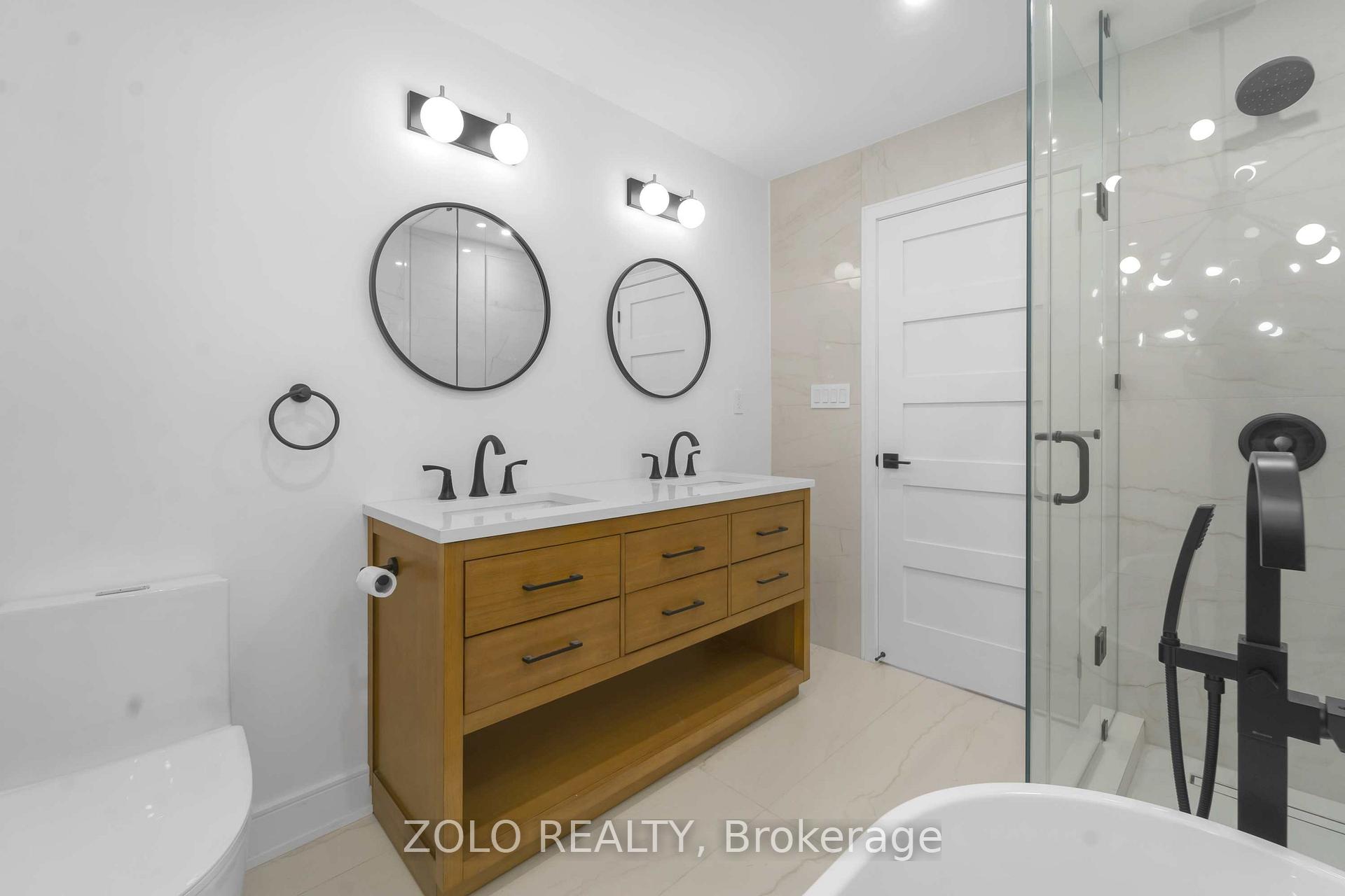 Photo 20 of 14 Lightwood Drive, Etobicoke, Thistletown-Beaumonde Heights — HOMEH